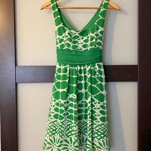 Forever 21 Green and white dress